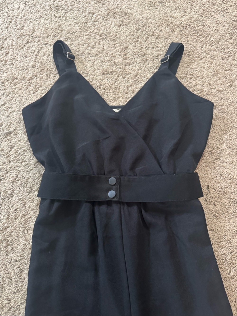 entro Black V-Neck Wide Leg Jumpsuit - Picture 2 of 5